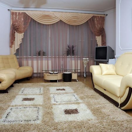 Majami Hotel Kisinyov Kültér fotó