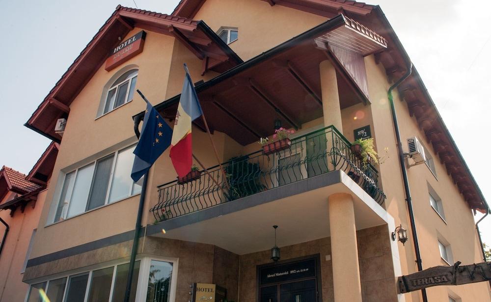 Majami Hotel Kisinyov Kültér fotó