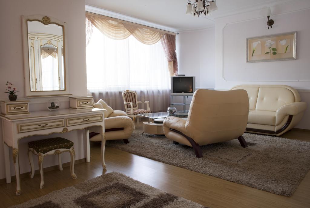 Majami Hotel Kisinyov Kültér fotó