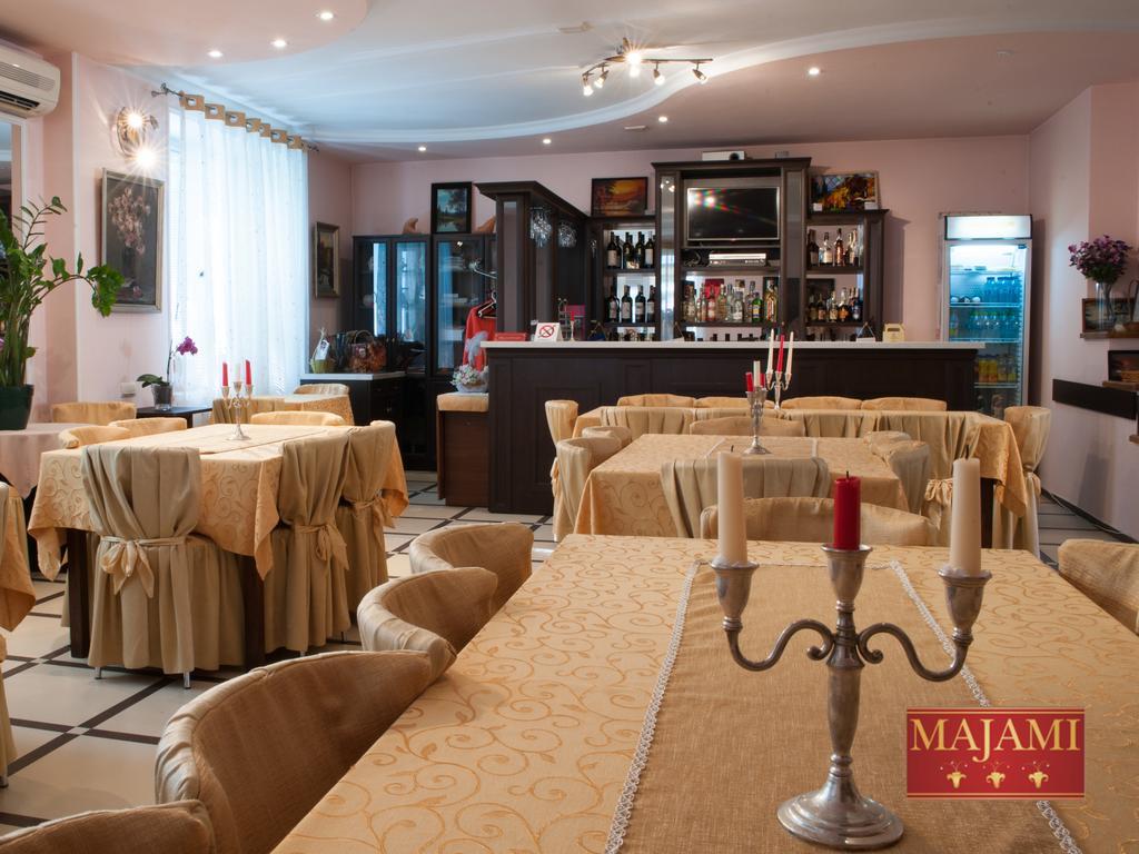Majami Hotel Kisinyov Kültér fotó