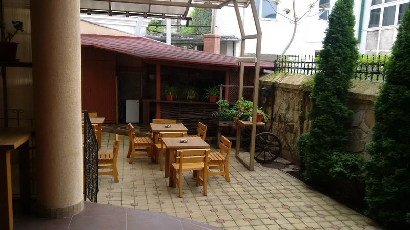 Majami Hotel Kisinyov Kültér fotó